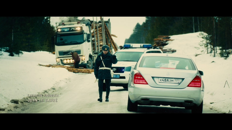Mercedes-Benz S 350 CDI Car in Our Kind of Traitor (1)
