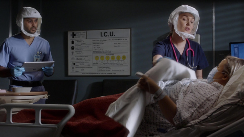Microsoft Surface Tablet in Grey's Anatomy S17E07 Helplessly Hoping (2021)