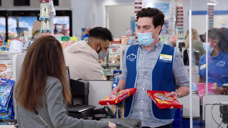 Nabisco Nutter Butter Cookies Held by Ben Feldman as Jonah Simms in Superstore S06E12 Customer Satisfaction (2021)