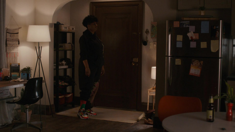 Nike Air Max 270 React Sneakers of Adrienne C. Moore as Kelly Duff in Pretty Hard Cases S01E06 TV Show (2)