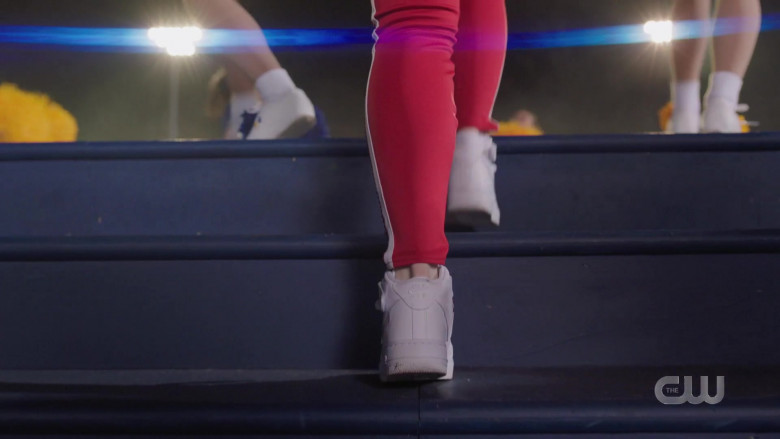 Nike Air Women’s Sneakers of Madelaine Petsch as Cheryl Blossom in Riverdale S05E09 (1)