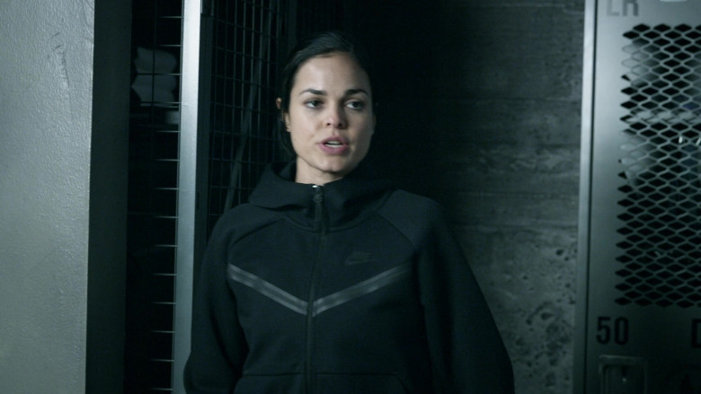 Nike Women's Hooded Jacket of Lina Esco as Officer III Christina Alonso in S.W.A.T. S04E10 Buried (2021)