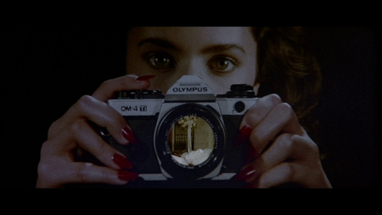 Olympus OM-4 Ti Camera in Licence To Kill (1989)
