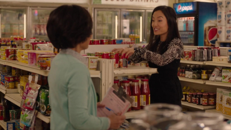 Pepsi Beverage Refrigerator in Kim's Convenience S05E11 (1)