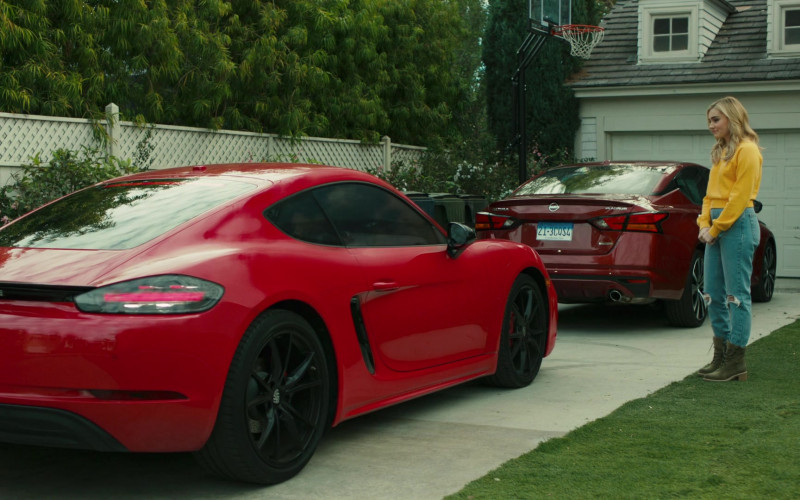 Porsche 718 Cayman Red Sports Car in American Housewife S05E12 "How Oliver Got His Groove Back" (2021)