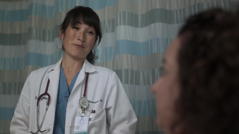 Prestige Medical Stethoscope of Kimiye Corwin as Dr. Jan Matsudaira in New Amsterdam S03E02 Essential Workers (2021)