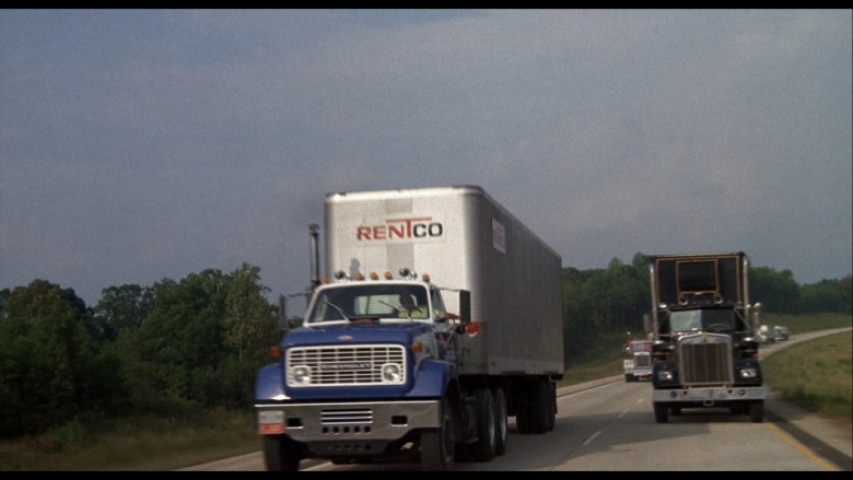 Rentco Truck (Leasing Of Commercial Semi-Trailers) in Smokey and the Bandit (1977)
