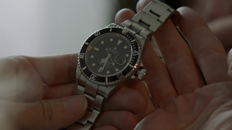 Rolex Oyster Perpetual Date Submariner Watch in Chicago Fire S09E09 TV Show (4)