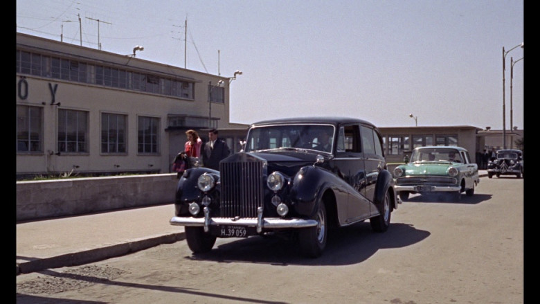Rolls-Royce Silver Wraith Car in From Russia with Love (1963)