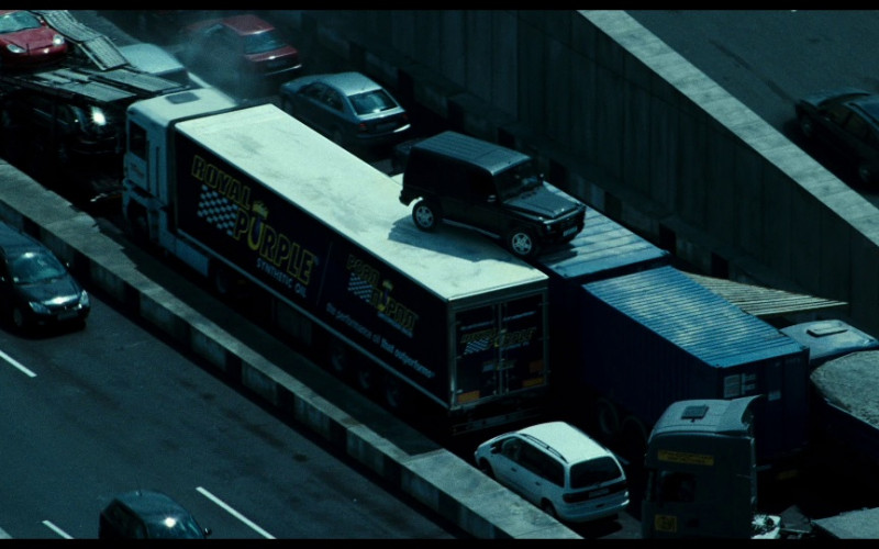 Royal Purple in A Good Day to Die Hard (2013)