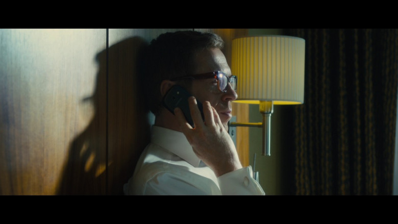Samsung mobile phone in Our Kind of Traitor (2016)
