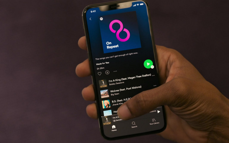 Spotify App in Coming 2 America (1)