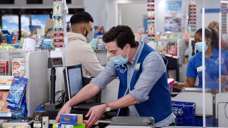 The Good Bean, Oreo, Peet's Coffee in Superstore S06E12 Customer Satisfaction (2021)
