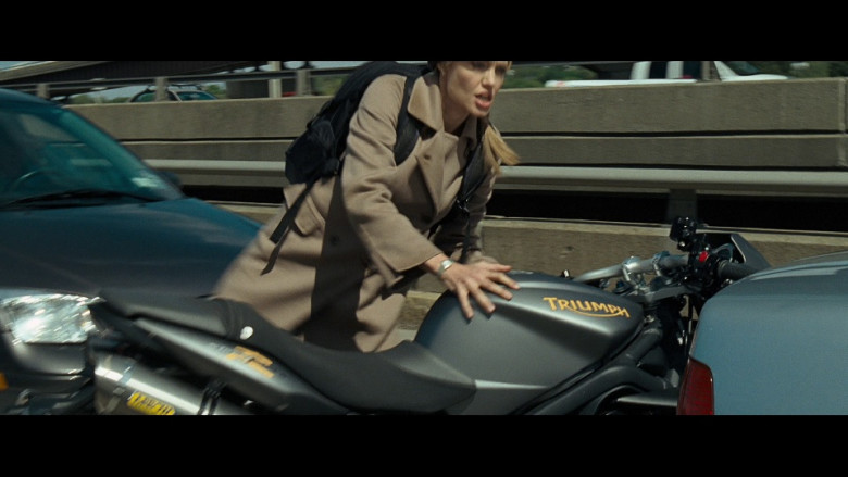 Triumph Street Triple R Motorcycle of Angelina Jolie as Evelyn in Salt (2010)