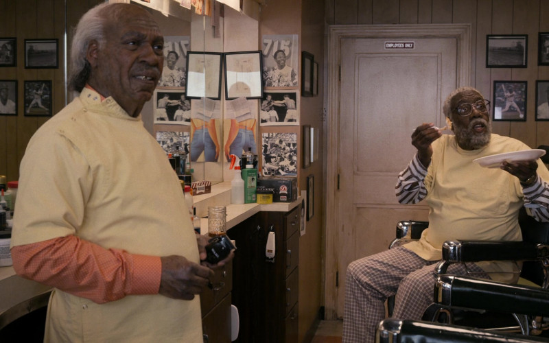 Wahl Clipper Held by Eddie Murphy as Mr. Clarence (Local Barber) in Coming 2 America (2021)