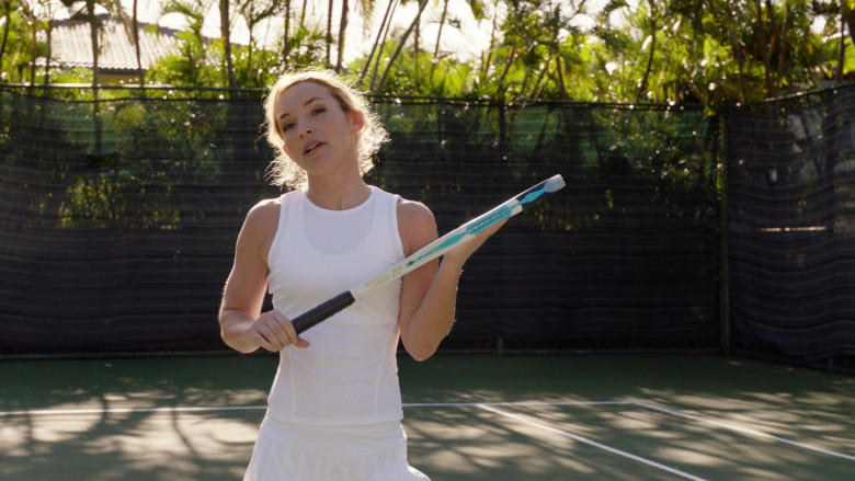 Yonex Tennis Racquet of Perdita Weeks as Juliet Higgins in Magnum P.I. S03E11 The Lies We Tell (2021)