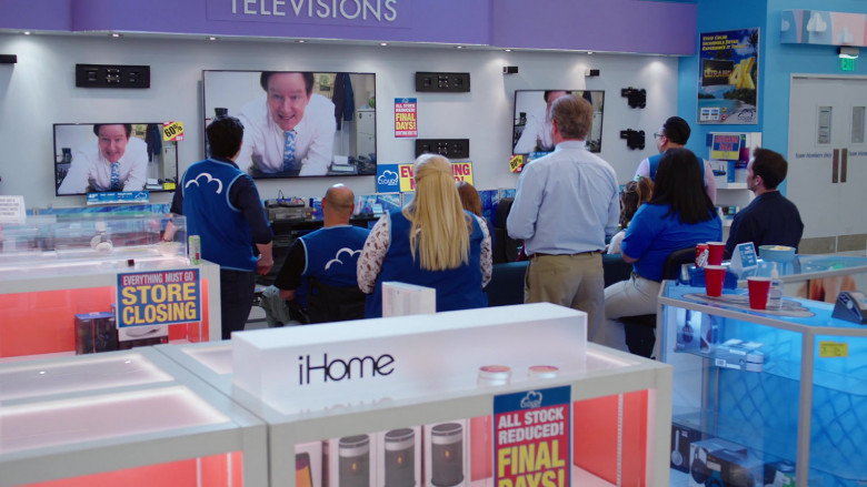 iHome in Superstore S06E15 All Sales Final (2021)