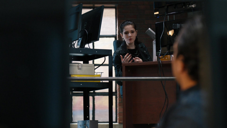 Acer and Dell Monitors in Law & Order Organized Crime S01E02 Not Your Father’s Organized Crime (2021)