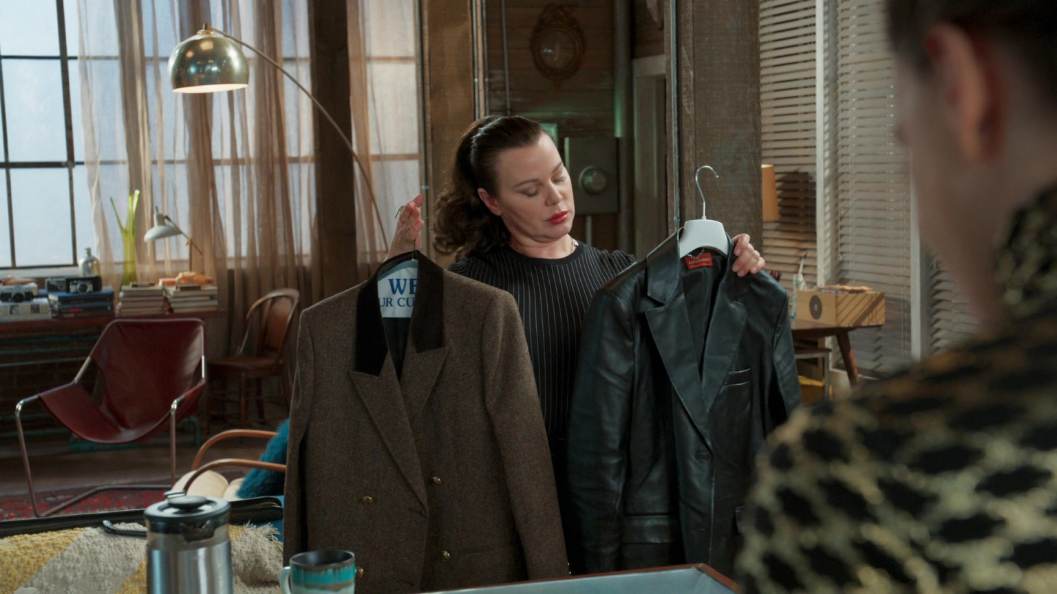 Altuzarra Leather Coat Of Debi Mazar As Maggie Amato In Younger S07e06 The F Word 2021 