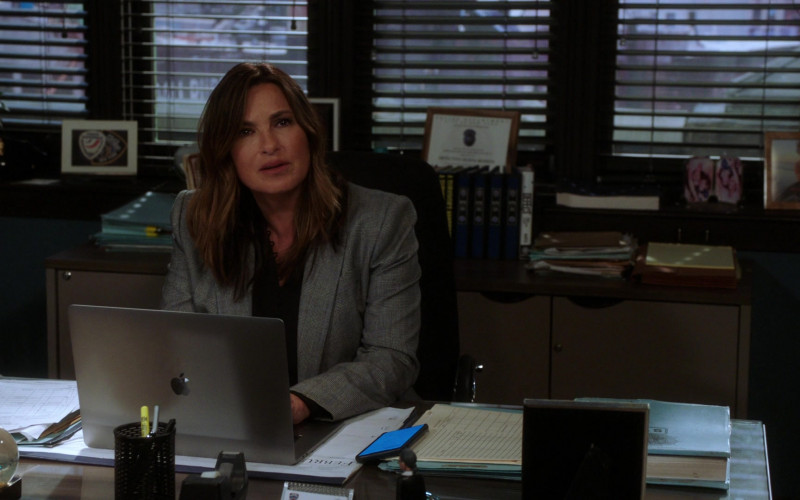 Apple MacBook Pro Laptop Used by Mariska Hargitay as Captain Olivia Benson in Law & Order Special Victims Unit S22E11