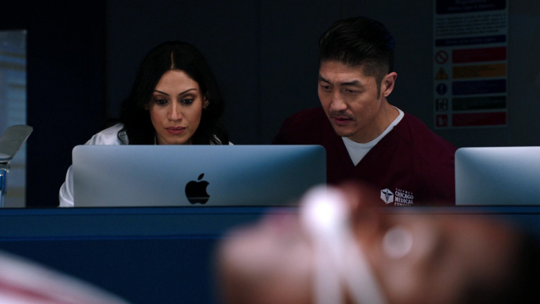 Apple iMac Computers in Chicago Med S06E11 (5)