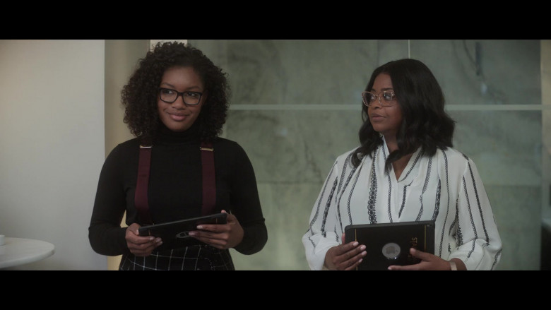 Apple iPad Tablet of Octavia Spencer as Emily Stanton in Thunder Force (3)