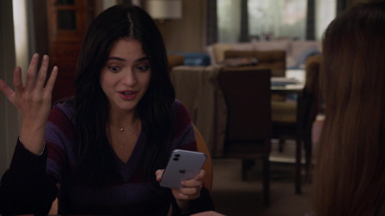 Apple iPhone Smartphone in Manifest S03E04 Tailspin (2021)