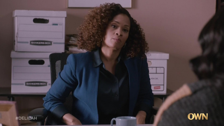 Bankers Boxes in Delilah S01E07 Purple Empress (2021)