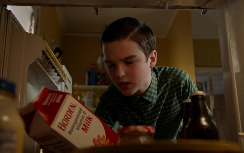 Borden Milk in Young Sheldon S04E13 The Geezer Bus and a New Model for Education (2021)