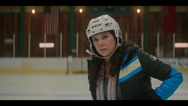 CCM Hockey Helmet of Lauren Graham as Alex Morrow in The Mighty Ducks Game Changers S01E04 (2)