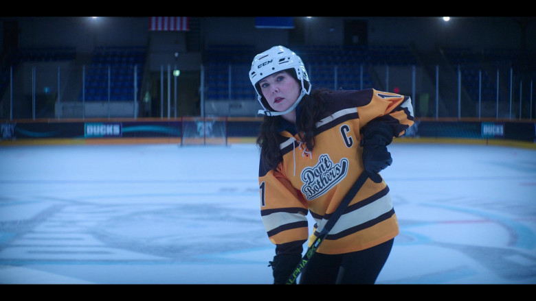 CCM Hockey Helmet of Lauren Graham as Alex Morrow in The Mighty Ducks Game Changers S01E04 (3)