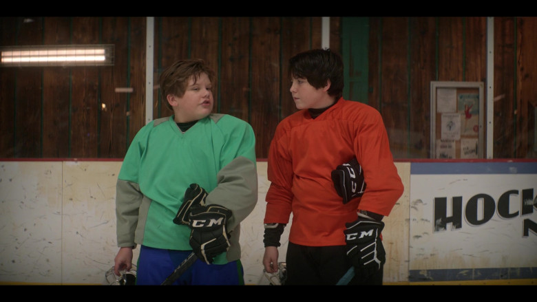 CCM Ice Hockey Gloves in The Mighty Ducks Game Changers S01E03 Breakaway (2021)