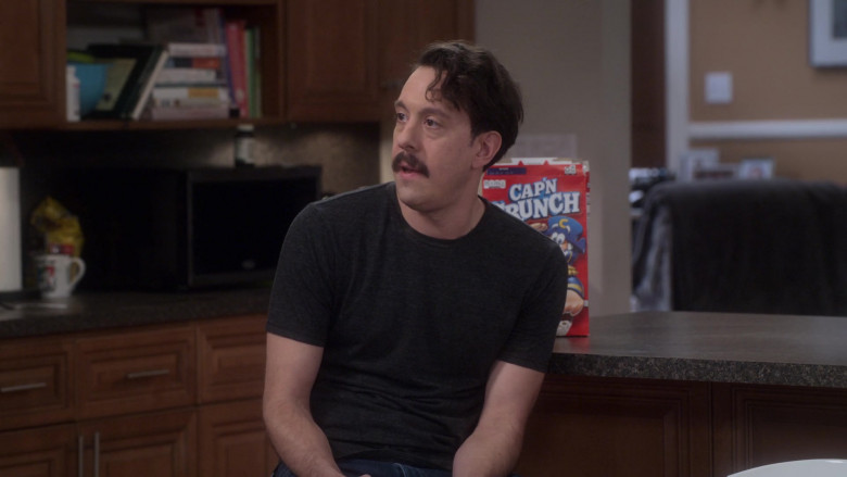 Cap’n Crunch Breakfast Cereal Enjoyed by Jonathan Kite as Johnny Williams in Dad Stop Embarrassing Me! S01E08 (1)