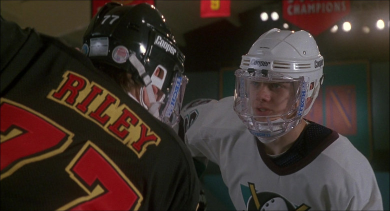 Cooper Hockey Helmets and Itech Face Shields in D3 The Mighty Ducks 3 Movie (12)