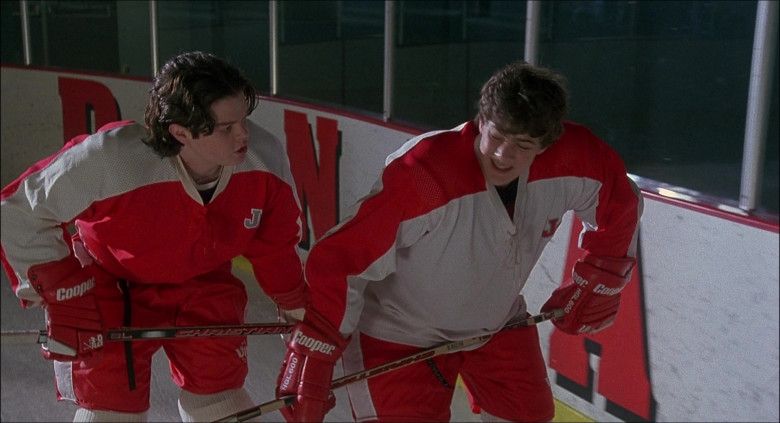 Cooper Ice Hockey Gloves in D3 The Mighty Ducks Movie (1)