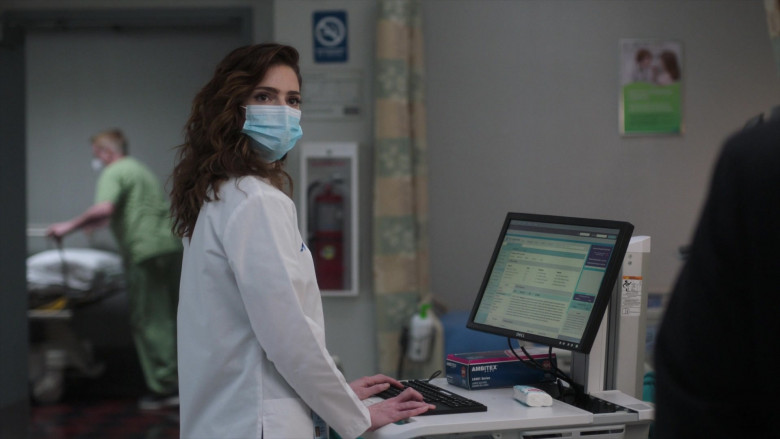 Dell Monitor in New Amsterdam S03E07 The Legend of Howie Cournemeyer (2021)