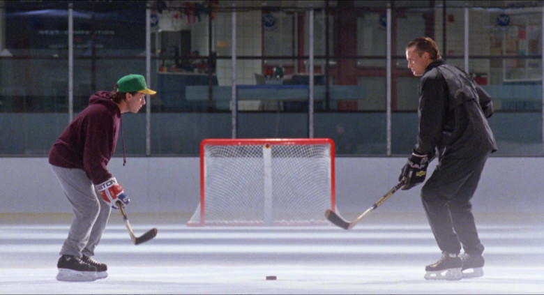 Easton Hockey Gloves of Emilio Estevez as Gordon Bombay in D2 The Mighty Ducks 1994 (2)