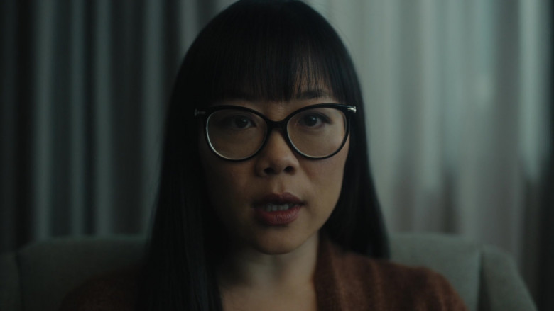 Grace Lynn Kung as Dr. Renée Li Wears Persol Glasses in Clarice S01E06 TV Show 2021