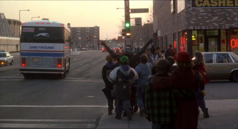 Greyhound Bus in The Mighty Ducks (1992)