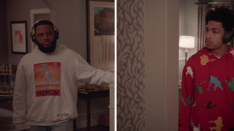 Heron Preston Hoodie of Anthony Anderson as Andre ‘Dre' Johnson in Black-ish S07E17 Move-In Ready (2021)