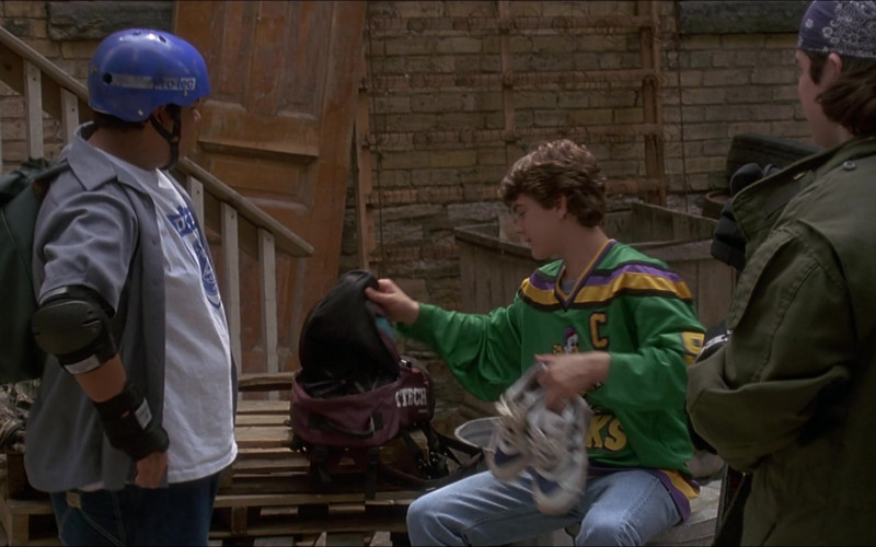 Itech Backpack of Joshua Jackson as Charlie Conway in D3: The Mighty Ducks (1996)