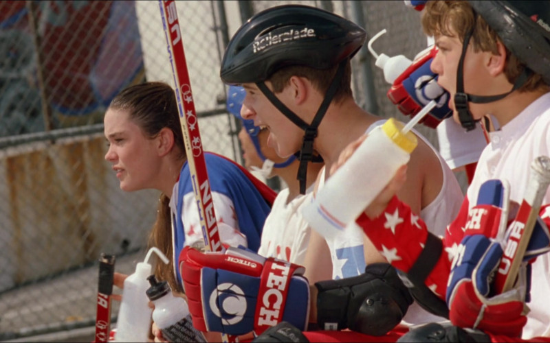 Itech Hockey Gloves in D2: The Mighty Ducks (1994)