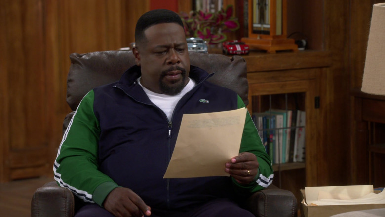 Lacoste Blue-Green Track Jacket of Cedric the Entertainer as Calvin Butler in The Neighborhood S03E13 (1)