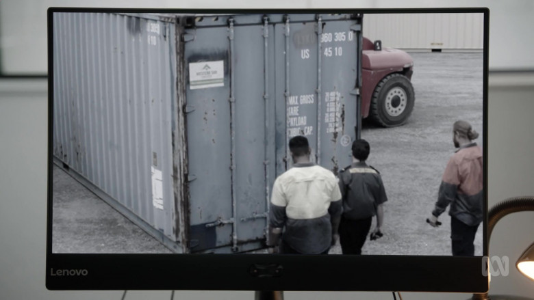 Lenovo PC Monitor Used by Ioan Gruffudd as Dr. Daniel Harrow in Harrow S03E10 TV Show 2021 (1)