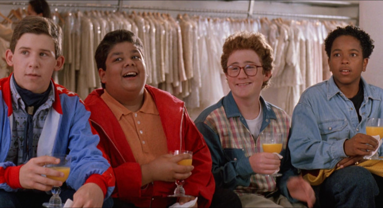Les Habitudes Women's Clothing Store in D2 The Mighty Ducks (4)