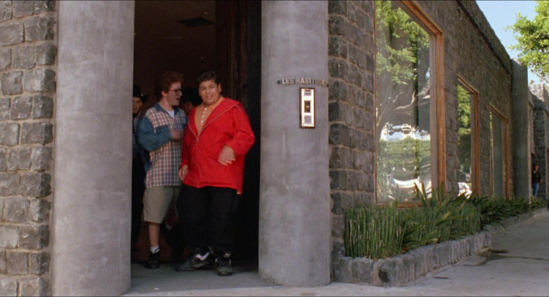 Les Habitudes Women's Clothing Store in D2 The Mighty Ducks (8)