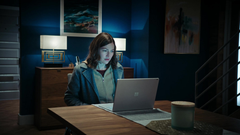 Microsoft Surface Laptop Used by Kelly Macdonald as DCI Joanne Davidson in Line of Duty S06E04 2021 (1)
