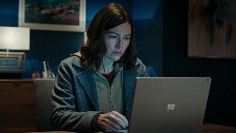 Microsoft Surface Laptop Used by Kelly Macdonald as DCI Joanne Davidson in Line of Duty S06E04 2021 (2)