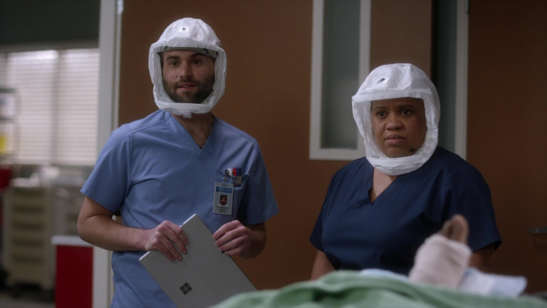 Microsoft Surface Tablet in Grey’s Anatomy S17E13 Good as Hell (2021)