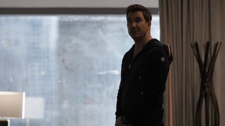 Moncler Hoodie of Dylan McDermott as Richard Wheatley in Law & Order Organized Crime S01E03 Say Hello to My Little Friends (2021)